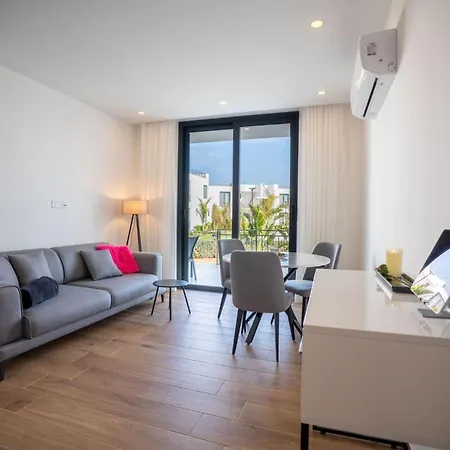 Apartment Charming One Bedroom In The